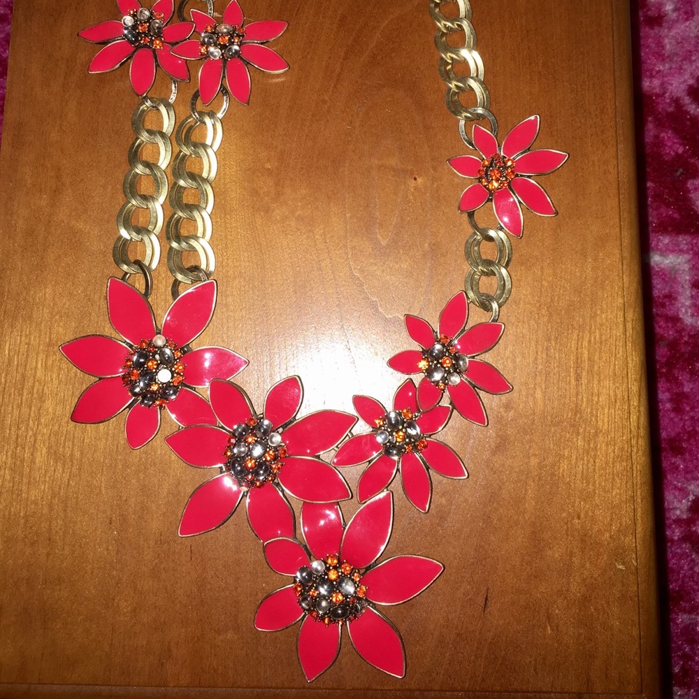 Red floral statement necklace gorgeous